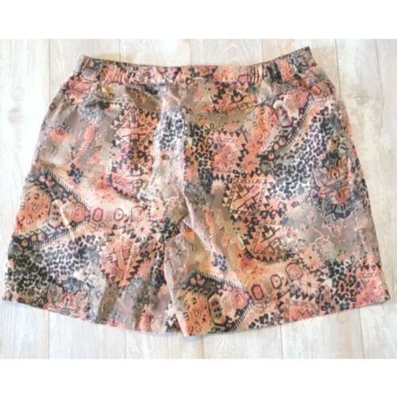 Chico’s Design 3 Women's Vintage Animal Print Walking Shorts Pockets Orange/Brwn - Picture 1 of 5